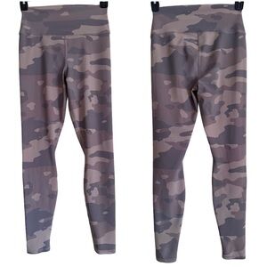 ALO Yoga Women's Camo High-Waist Leggings in Taupe & Gray